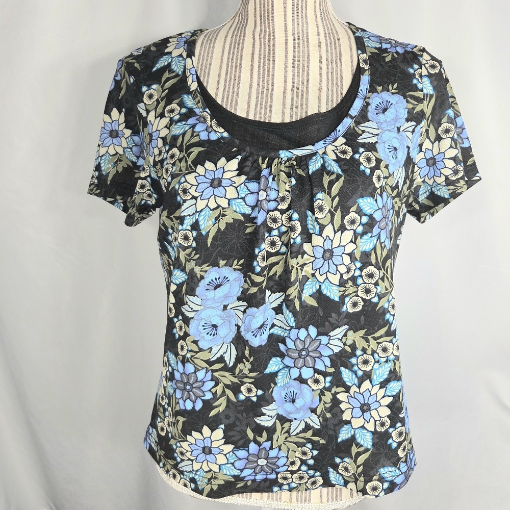 Sag Harbor Petite NWOT Black Blue White Floral Layered Look Top Size PL